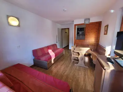 Télévision ou salle de divertissement dans l'établissement Val d'Isère - Appartement 3 pièces, 6 pers, animaux admis - FR-1-411-1021