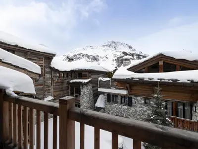 Vue générale sur la montagne ou vue sur la montagne depuis l'appartement