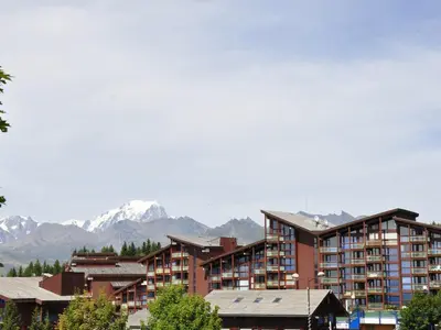 Vue générale sur la montagne ou vue sur la montagne depuis l'appartement