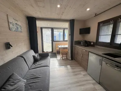 Cuisine ou kitchenette dans l'établissement Tignes Val Claret été - Studio 4 pers, soleil, vue montagne, Lac, VTT, Randonnées