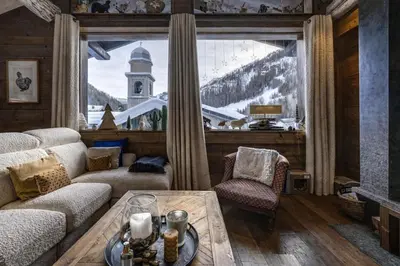 Coin salon dans l'établissement Apartment - fireplace & terrace - 2 min to slopes