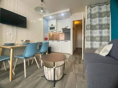 Cuisine ou kitchenette dans l'établissement Studio 4 pers à Tignes, Animaux admis - FR-1-411-1024