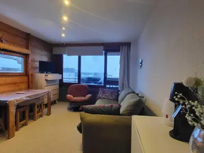 Coin salon dans l'établissement Tignes - 6 pers, 45 m² avec WiFi et vue montagne - FR-1-449-198