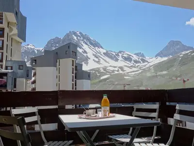 Vue générale sur la montagne ou vue sur la montagne depuis l'appartement