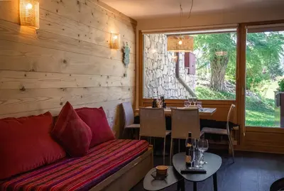 Coin salon dans l'établissement Maisons de montagne Le Samovar