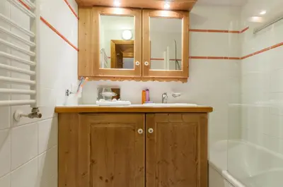 Salle de bains dans l'établissement Résidence Pierre & Vacances Premium Les Alpages de Chantel