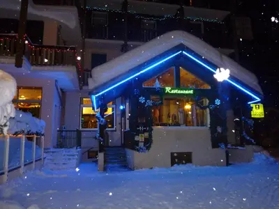L'établissement Hôtel Le Grand-Bec en hiver