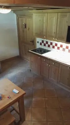 Cuisine ou kitchenette dans l'établissement Le Refuge des Marmottes