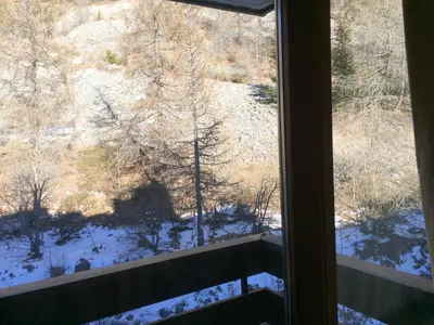 L'établissement Appartement vue 180° sur massif en hiver