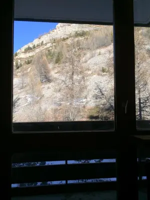 Vue générale sur la montagne ou vue sur la montagne depuis l'appartement