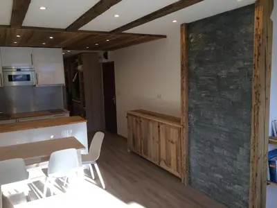Cuisine ou kitchenette dans l'établissement Appartement vue 180° sur massif