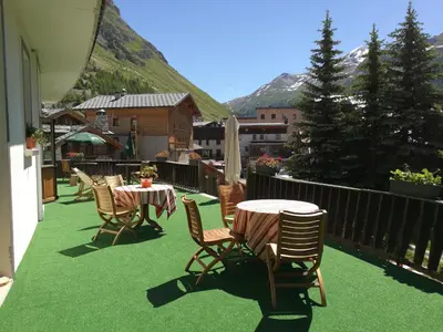 Vue générale sur la montagne ou vue sur la montagne depuis l'hôtel