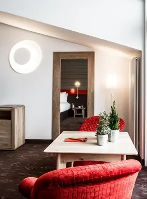 Coin salon dans l'établissement Hotel Ormelune