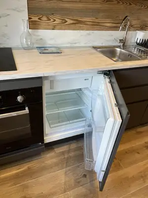 Cuisine ou kitchenette dans l'établissement Les Clarines