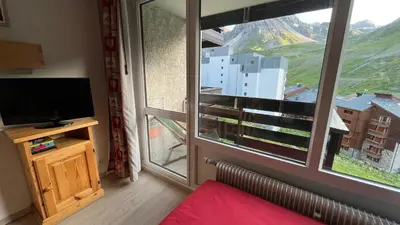 Vue générale sur la montagne ou vue sur la montagne depuis l'appartement