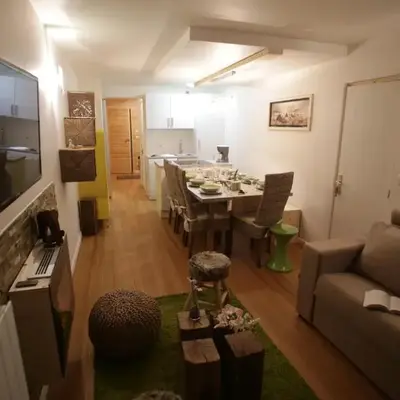 ARC 1800 Appartement 4 pièces Lauzières skis aux pieds