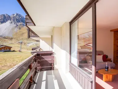 Vue générale sur la montagne ou vue sur la montagne depuis l'appartement
