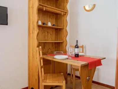 Boissons dans l'établissement Studio Rond Point des Pistes - Val Claret-10 by Interhome