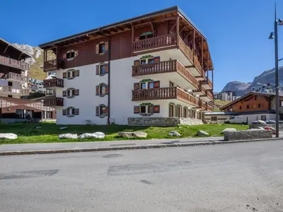 Vue générale sur la montagne ou vue sur la montagne depuis l'appartement