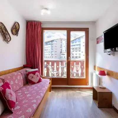 Studio Chalet Club - Val Claret-7 by Interhome