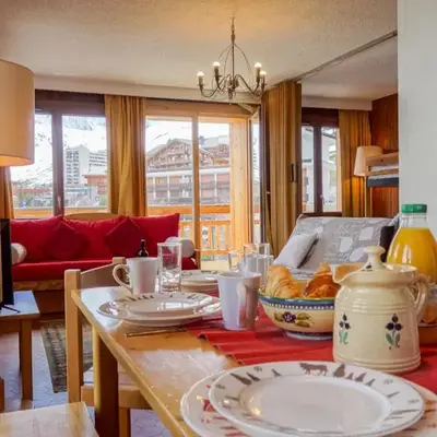 Apartment Les Grandes Balmes I et II - Le Lac-9 by Interhome