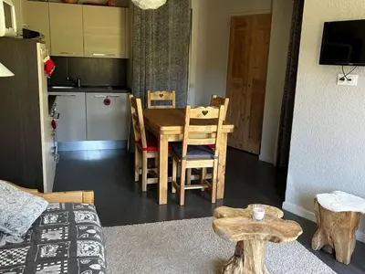 Cuisine ou kitchenette dans l'établissement Appartement confort 6 pers. au pied des pistes, animaux acceptés - FR-1-181-982