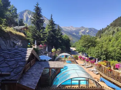 Vue générale sur la montagne ou vue sur la montagne depuis la maison de vacances