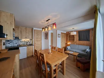 Cuisine ou kitchenette dans l'établissement Résidence Les Edelweiss