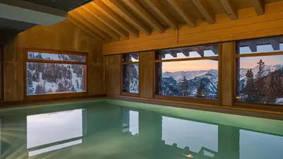 Piscine de l'établissement Hôtel Carlina by Les Etincelles ou située à proximité