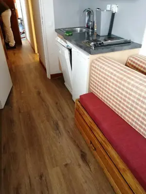Cuisine ou kitchenette dans l'établissement Studio cabine double balcon Tignes val claret ouvert toute l année