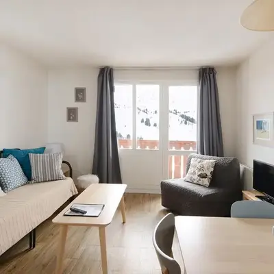 Appartement cosy proche pistes - Balcon et Wifi - FR-1-181-1017