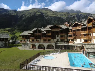 Vue générale sur la montagne ou vue sur la montagne depuis l'appart'hôtel