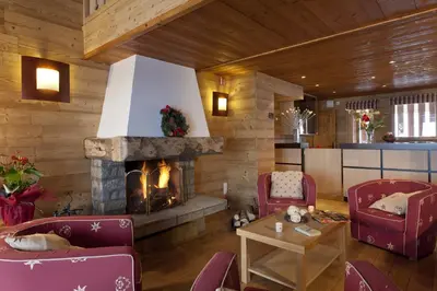 Coin salon dans l'établissement Duplex skis aux pieds Belle Plagne