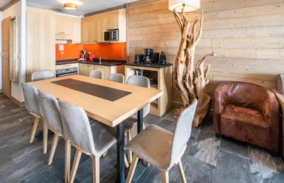 Cuisine ou kitchenette dans l'établissement Residence Cap Neige