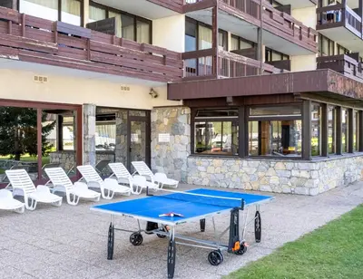 Tennis de table au sein de l'établissement Résidence Pierre & Vacances Inter-Résidences ou à proximité