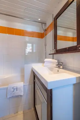 Salle de bains dans l'établissement Résidence Pierre & Vacances Inter-Résidences