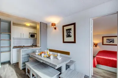 Cuisine ou kitchenette dans l'établissement Vacancéole - Le Borsat IV