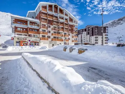 L'établissement Studio Le Hameau du Borsat - Val Claret-11 by Interhome en hiver