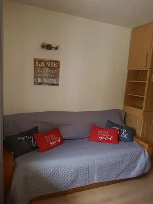 Un ou plusieurs lits dans un hébergement de l'établissement Studio au pied des pistes et funiculaire