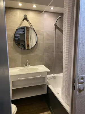 Salle de bains dans l'établissement Studio au pied des pistes et funiculaire