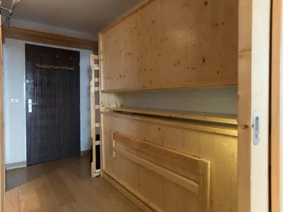 Plan de l'établissement Studio de Luxe 30m² près des Pistes avec Balcon et Wifi - FR-1-449-47
