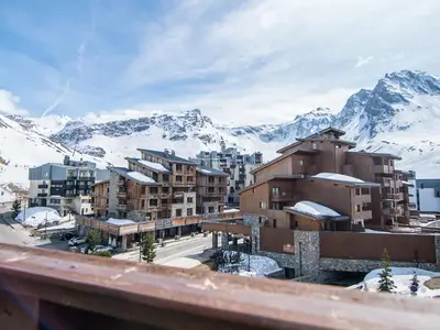 Vue générale sur la montagne ou vue sur la montagne depuis l'appartement