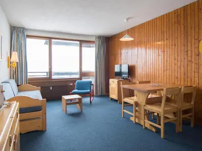Télévision ou salle de divertissement dans l'établissement Studio avec balcon Sud/Ouest, Wifi, proche des pistes à Tignes - FR-1-449-130
