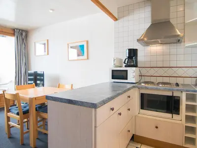 Cuisine ou kitchenette dans l'établissement Studio sud-ouest, ski aux pieds, wifi inclus - FR-1-449-131