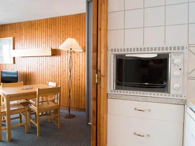 Cuisine ou kitchenette dans l'établissement Studio Sud-Ouest à 500m des pistes avec Wi-Fi, 4 couchages - FR-1-449-138