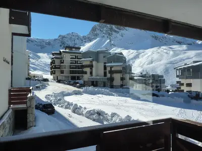 Vue générale sur la montagne ou vue sur la montagne depuis l'appartement