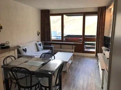 Cuisine ou kitchenette dans l'établissement Studio cosy à Tignes avec balcon et wifi, proche des pistes - FR-1-449-1