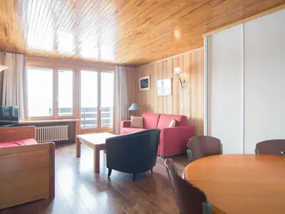 Coin salon dans l'établissement 2 pièces sud/ouest, ski aux pieds, wifi gratuit - FR-1-449-26