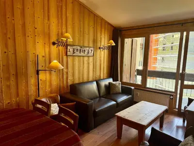 Coin salon dans l'établissement Duplex 4 pièces à 20m des pistes, 3 chambres - FR-1-449-24