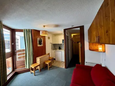 Cuisine ou kitchenette dans l'établissement Studio à Tignes, au pied des pistes, balcon et télé - FR-1-449-14